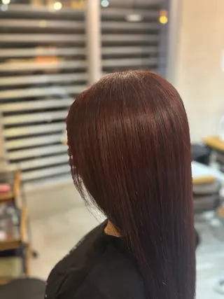 セミロング カラー 平良 那生のヘアスタイル