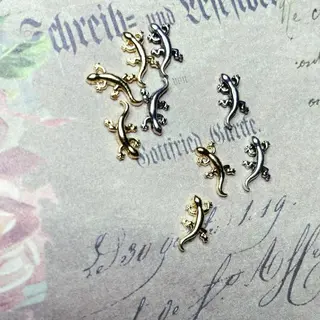 ネイル NOIROUGE所属・NOI ROUGEのネイルデザイン