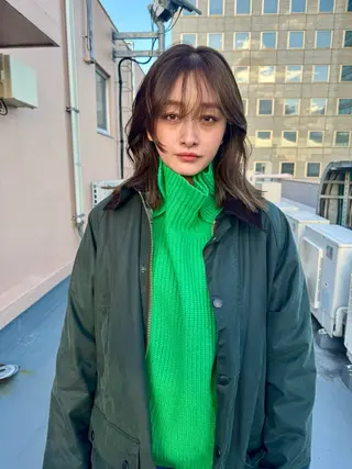 セミロング カラー 小岩 荘太のヘアスタイル