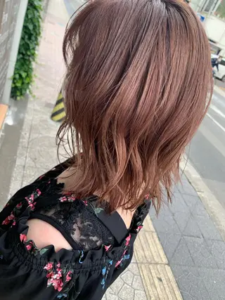 ミディアム yoshi （髙橋）のヘアスタイル