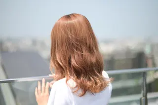 ミディアム カラー muk hair所属・muk hair篠村 髪質改善/完全個室のヘアスタイル