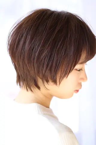 ショート 岡本 一平のヘアスタイル
