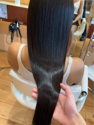 ロング LA.DONNA sakae所属・近藤 滉記のヘアスタイル