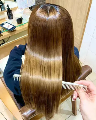 ロング カラー パーマ ヘアアレンジ マツエク・マツパ まろやかベージュ/ 大上なおみのヘアスタイル