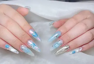 ネイル 🎀M nails✨ ビューティーのネイルデザイン