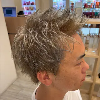 カラー メンズ 黒川 真伍のヘアスタイル