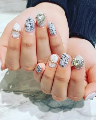 ネイル nail salon  AlgeTy所属・✴︎:.｡. MAKI.｡.:✴︎のネイルデザイン