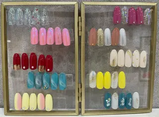 ネイル Rediant Salonのネイルデザイン