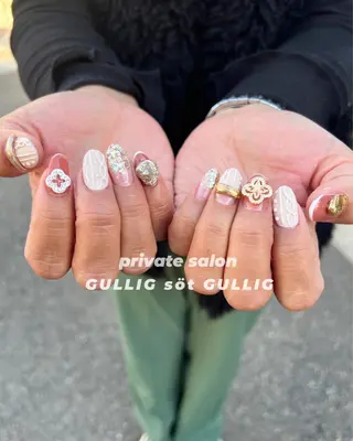 ネイル GULLIG söt GULLIGのネイルデザイン