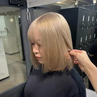 ミディアム カラー ヘアアレンジ 🧡ブリーチ/艶髪✨ RINO🪽のヘアスタイル