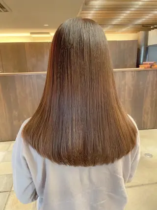 セミロング カラー パーマ 栗原 瑠世のヘアスタイル