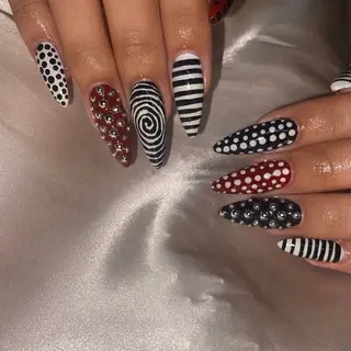 ネイル la vie  Luire所属・la vie Luire ｱｽｶのネイルデザイン