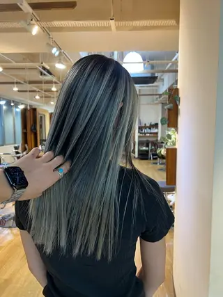 カラー LUCK 船橋のヘアスタイル