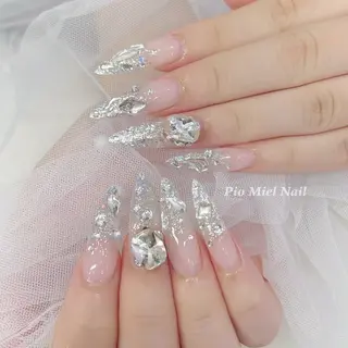 ネイル Pio Mielのネイルデザイン