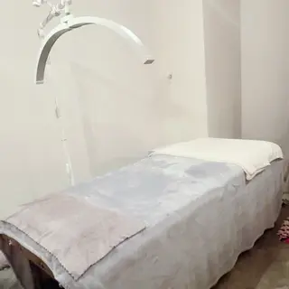 アイブロウ AMI メンズ◎/ 似合わせ眉デザインの眉毛・アイブロウイメージ