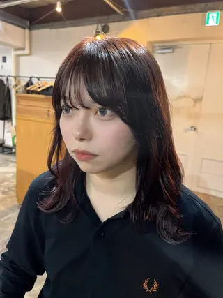 ミディアム カラー YUNA🍒 暖色カラーのヘアスタイル