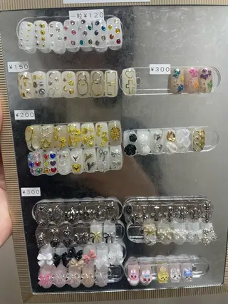 ネイル m-nail所属・m-nail 🌙minamiのネイルデザイン