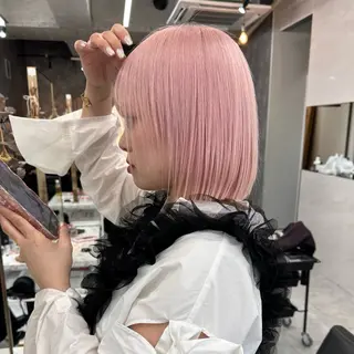 ミディアム カラー 𝐠𝐢𝐫𝐥𝐲 𝐦𝐨𝐝𝐞🖤のヘアスタイル