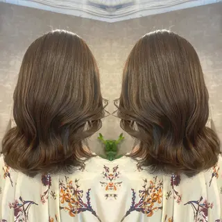 ミディアム カラー tocca 💜石田愛結💜のヘアスタイル