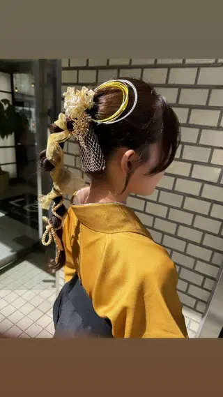 ロング カラー パーマ ヘアアレンジ LUCK本厚木 浦住 貴大のヘアスタイル