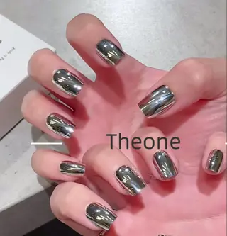 ネイル THE ONE 鈴木のネイルデザイン