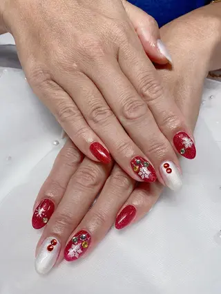 ネイル Jasmine nailsalon所属・ジャスミン ネイルサロンのネイルデザイン