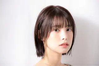 ミディアム カラー パーマ ヘアアレンジ 🩵美艶髪×透明感 カラー×質感再生💚のヘアスタイル