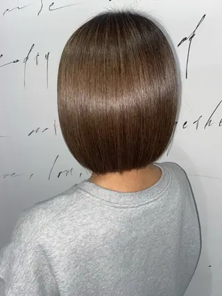 ミディアム 佐藤 綾香のヘアスタイル