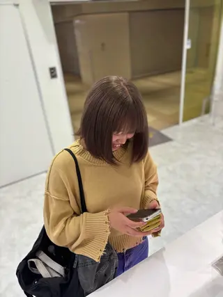 ショート カラー 大人っぽベージュ🤍 当日予約◎ヒロトのヘアスタイル