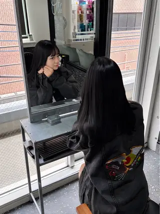 ロング カラー 韓国風レイヤー🗝要 暗透カラー📓吉祥寺のヘアスタイル