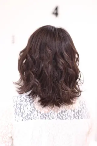 ミディアム カラー 松吉 純平のヘアスタイル
