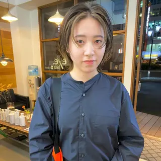 ショート カラー クロスパーマ× 透明感カラー✂︎のヘアスタイル