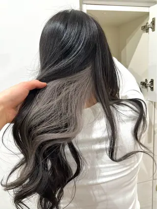 セミロング カラー 新宿/レイヤー/ ブリーチ/西川翔真のヘアスタイル