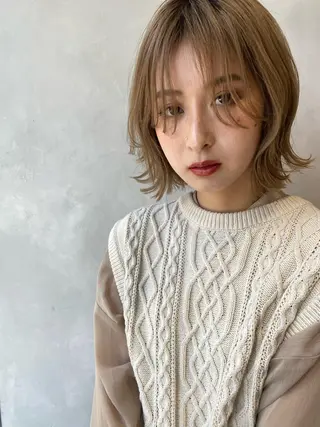 ミディアム カラー ヘアアレンジ #ブリーチカラー Akihoのヘアスタイル