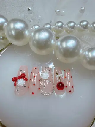 ネイル クイーンズネイル銀座所属・Queeens nailのネイルデザイン