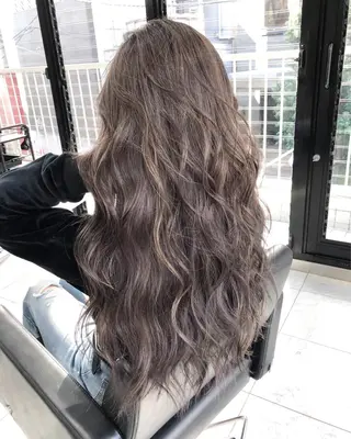 カラー レイヤーカット BLend 渋谷のヘアスタイル