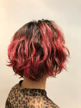 ショート ワタナベ テルマサのヘアスタイル