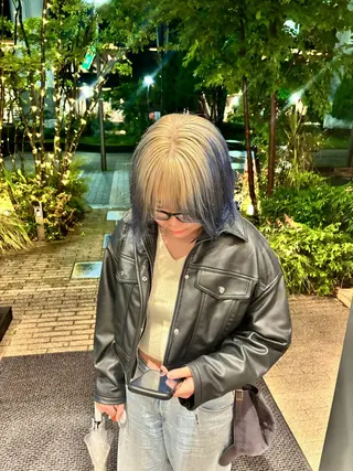 セミロング カラー パーマ ヘアアレンジ 加藤 愛実のヘアスタイル