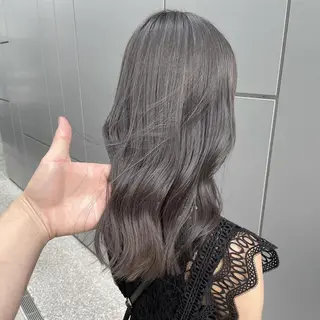 セミロング カラー 髪質改善 Noe心斎橋店のヘアスタイル