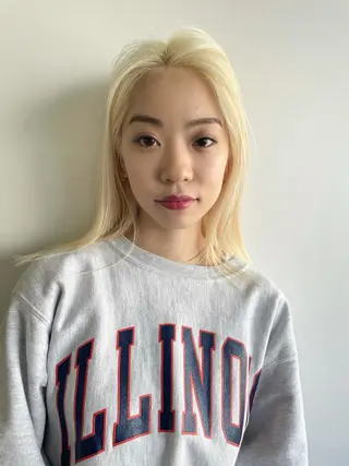 ロング カラー yurika☁️ 似合わせ｜レイヤーのヘアスタイル