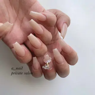 ネイル 菅 恵奈のネイルデザイン