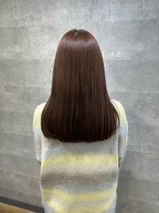ロング U-ra NAMIのヘアスタイル