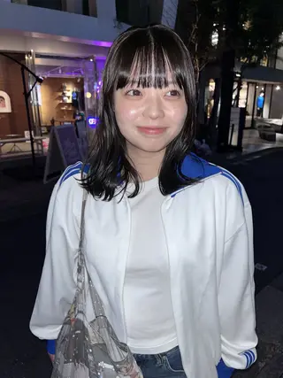 ミディアム カラー スッと馴染むhair /ヨシダトモキのヘアスタイル