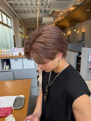 カラー メンズ エマ ピボット 中川店所属・富原崇太/透明感カラ ー/切りっぱなしボブのヘアスタイル