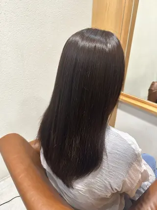 セミロング Lawu 門前仲町髪質改善&トリートメント個室型サロン所属・岡嶋 陸のヘアスタイル