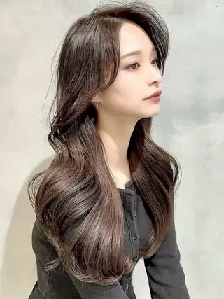 セミロング カラー 🤍柴谷 美月🤍 透明感カラー/パーマのヘアスタイル