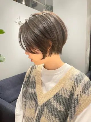 ショート カラー GIEN 末吉 海斗のヘアスタイル