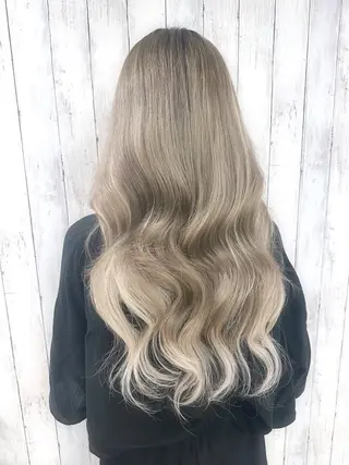ロング カラー ヘアアレンジ エクステ専門店 Vのヘアスタイル