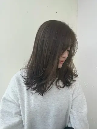 セミロング カラー 🫧艶髪、暖色カラー 🫧Harukaのヘアスタイル