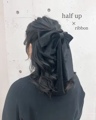 ヘアアレンジ monaヘアアレンジ 🎀/お呼ばれのヘアスタイル